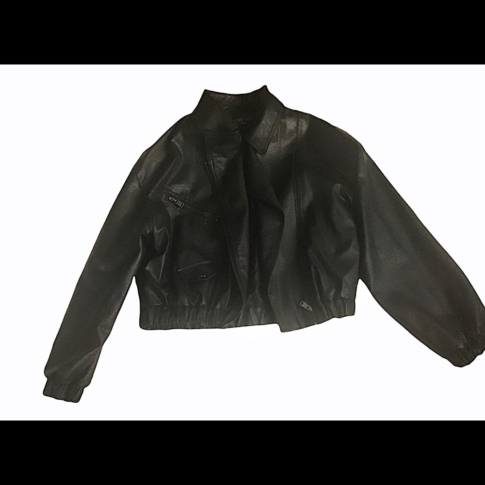 Women's Faux leather Cropped Faux